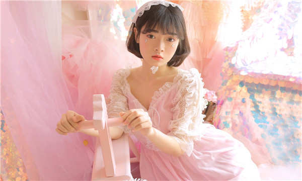 岳普湖供卵试管代怀生子多少钱？这一直是很多不孕不育家庭关注的话题。在中国，不孕不育的发生率越来越高，根据《中国不孕不育现状调研报告》显示，育龄夫妇的不孕不育率从20年前的3%增长至现在的12.5%-18.2%，患者人数高达6000万以上。在这样的背景下，许多家庭通过供卵试管来实现自己的生育梦想。那么，供卵试管代怀生子的费用到底是多少呢？